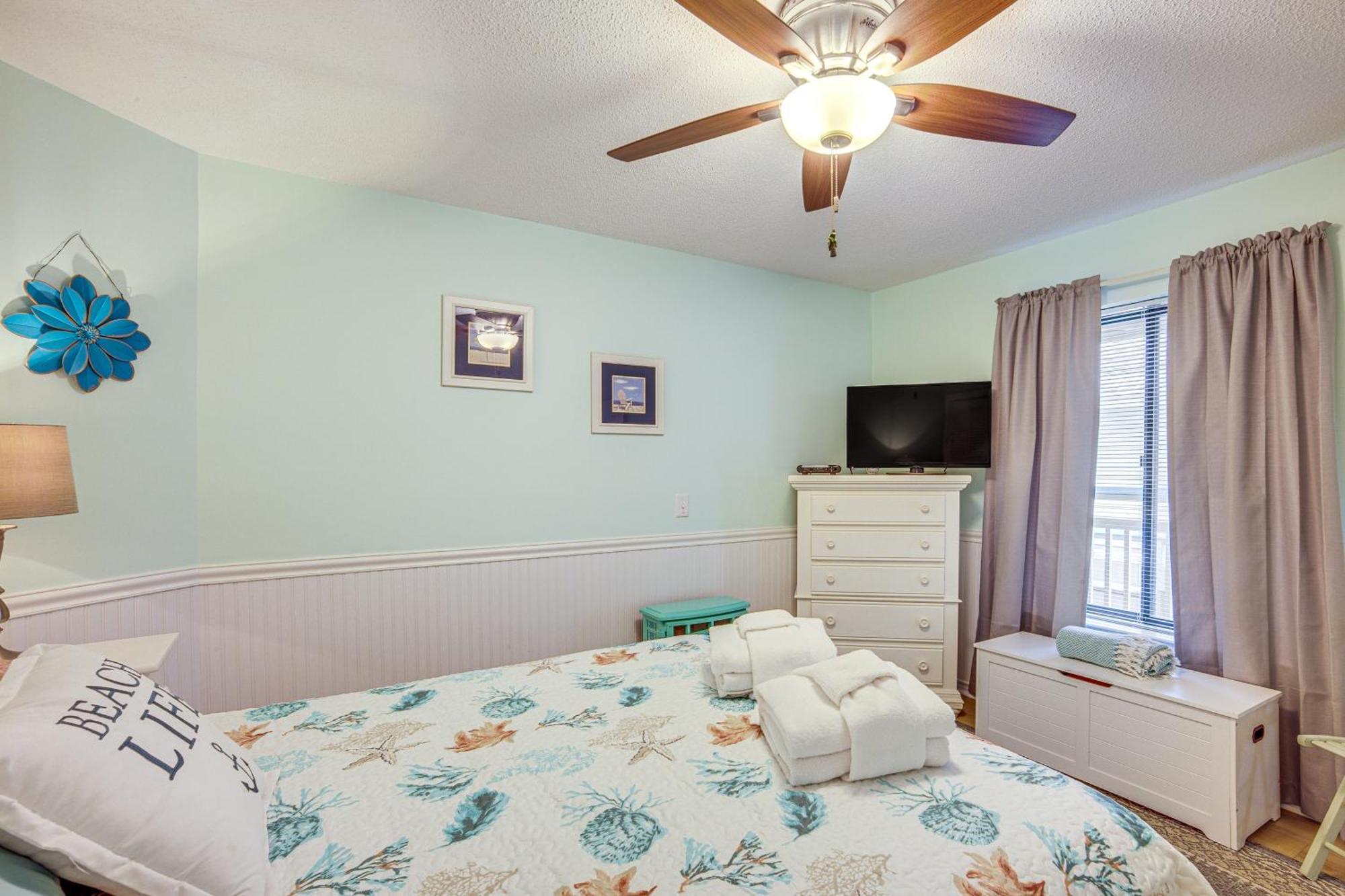 Ocean-View Saint Helena Island Condo - Pool Access Oceanmarsh Subdivision Esterno foto